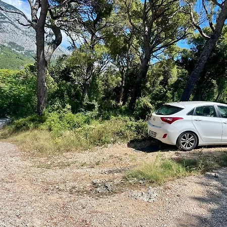 Nugal Makarska